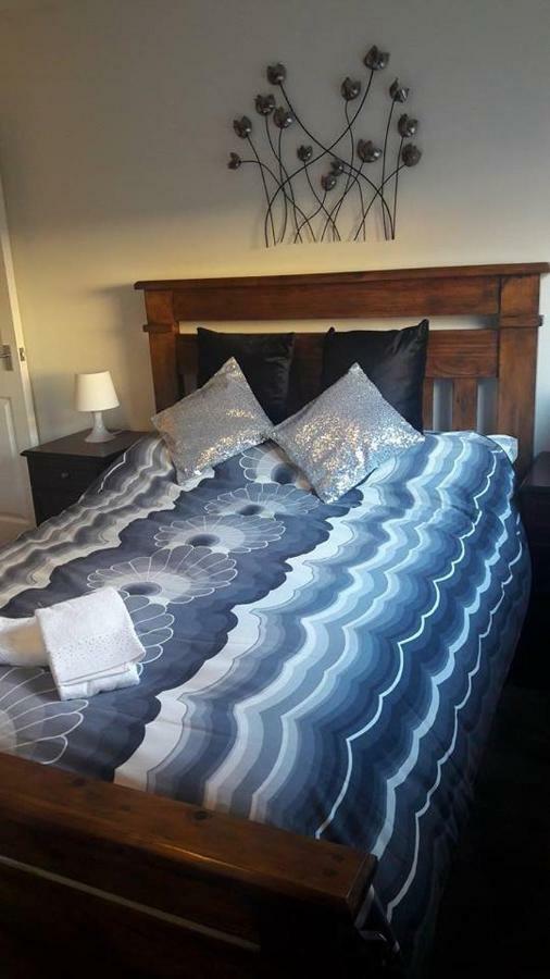 Sunnyside Apartments Coatbridge Luaran gambar